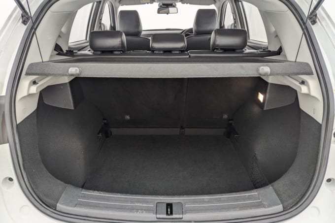 2025 Mg Mg Zs