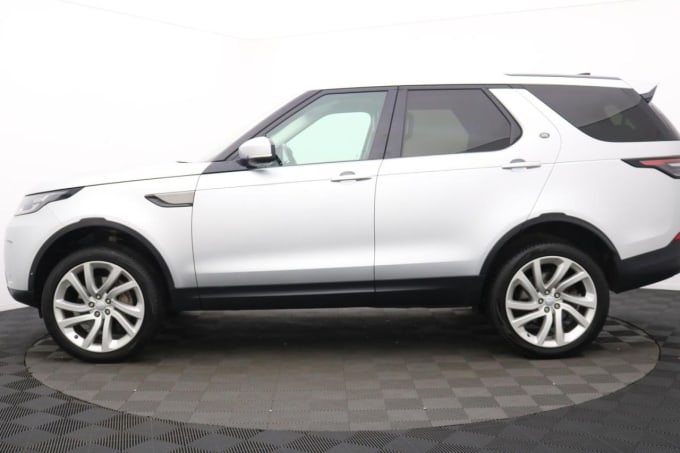 2025 Land Rover Discovery