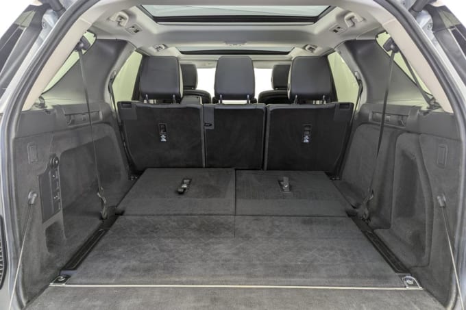 2025 Land Rover Discovery