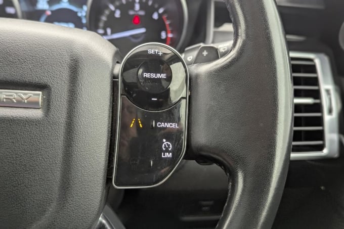 2025 Land Rover Discovery