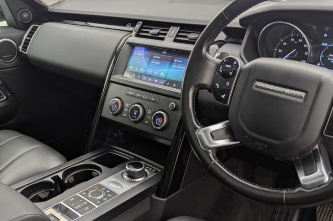 2025 Land Rover Discovery