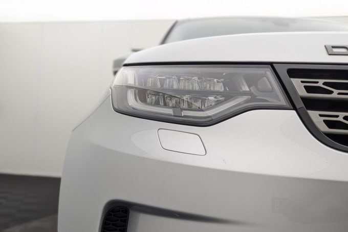 2025 Land Rover Discovery