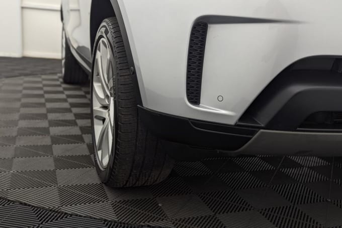 2025 Land Rover Discovery