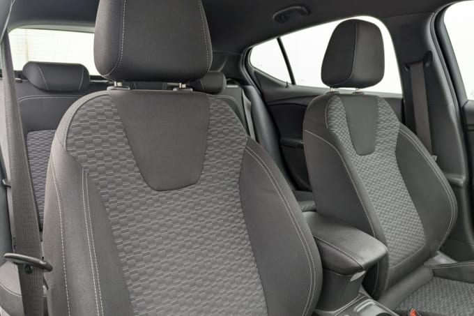 2025 Vauxhall Astra