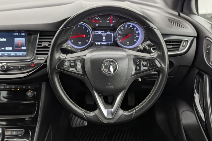 2025 Vauxhall Astra