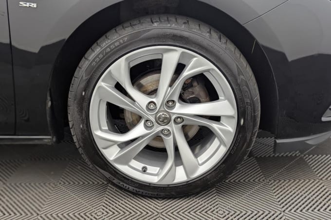 2025 Vauxhall Astra