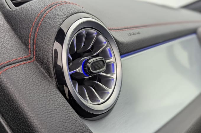 2025 Mercedes-benz Eqa