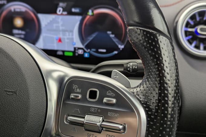 2025 Mercedes-benz Eqa