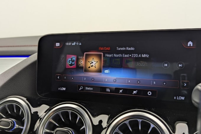 2025 Mercedes-benz Eqa