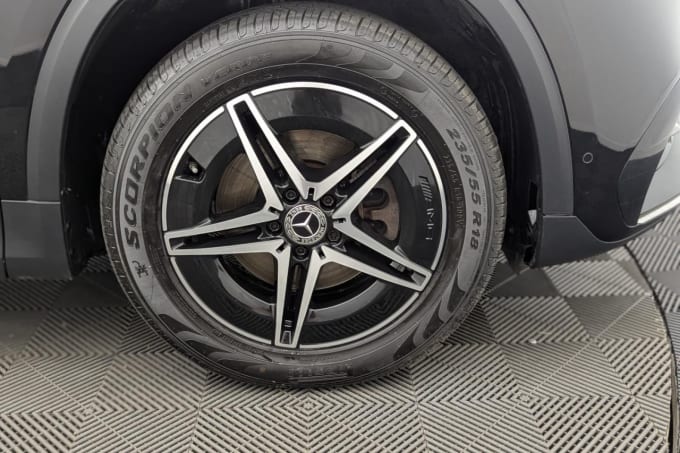 2025 Mercedes-benz Eqa
