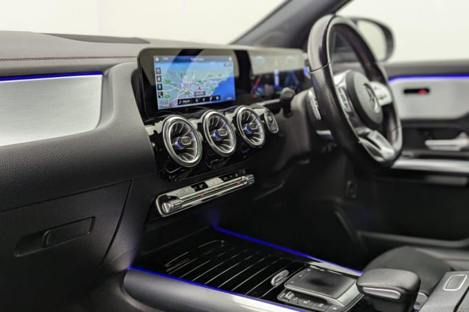 2025 Mercedes-benz Eqa