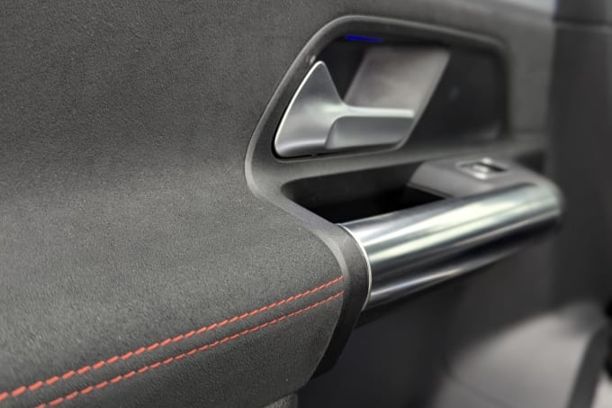 2025 Mercedes-benz Eqa