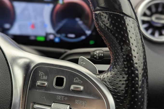 2025 Mercedes-benz Eqa