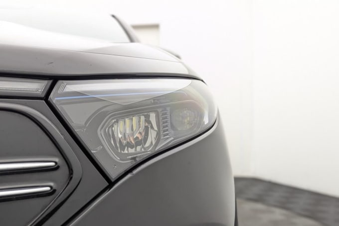 2025 Mercedes-benz Eqa
