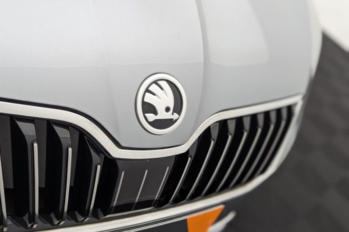 2025 Skoda Superb