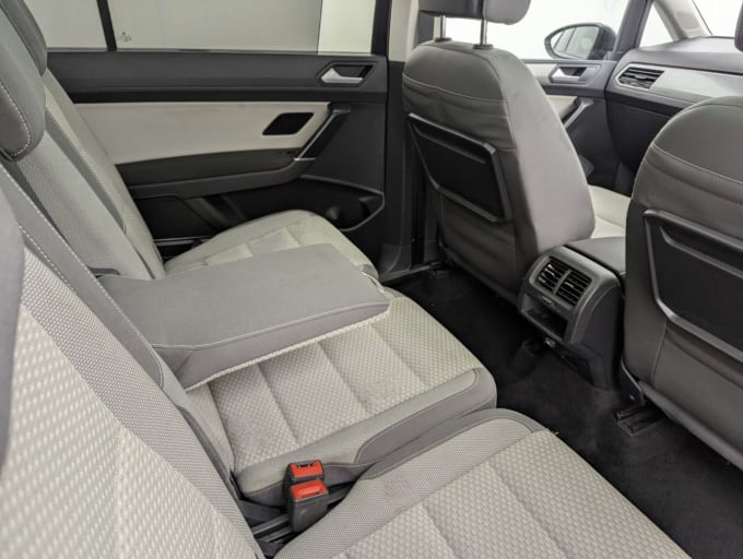 2025 Volkswagen Touran