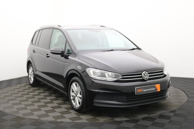 2025 Volkswagen Touran