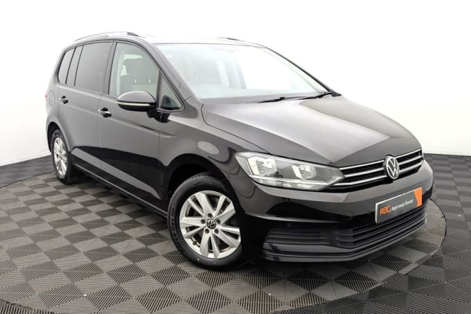 2025 Volkswagen Touran