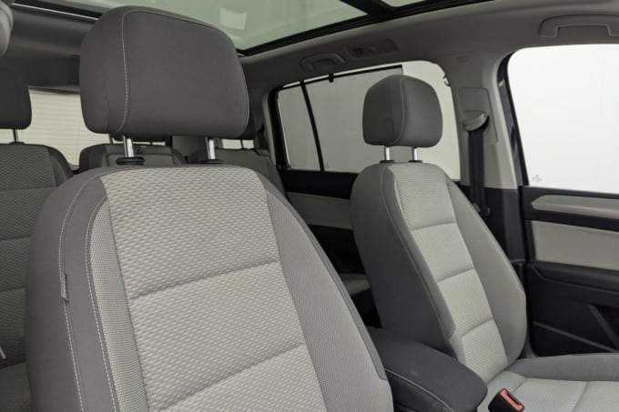2025 Volkswagen Touran
