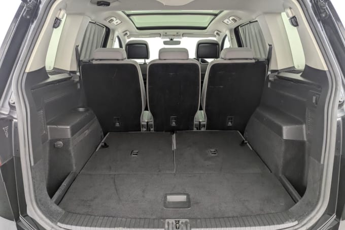 2025 Volkswagen Touran
