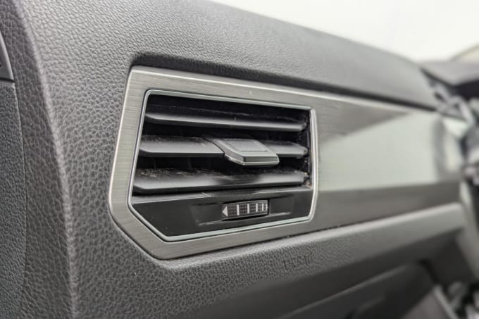 2025 Volkswagen Touran