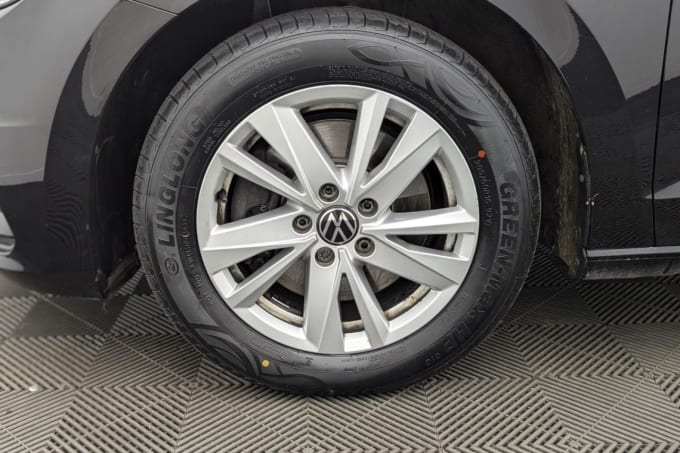 2025 Volkswagen Touran