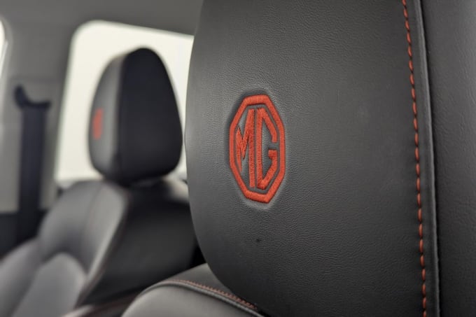 2020 Mg Mg Zs