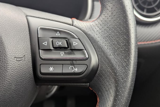2020 Mg Mg Zs
