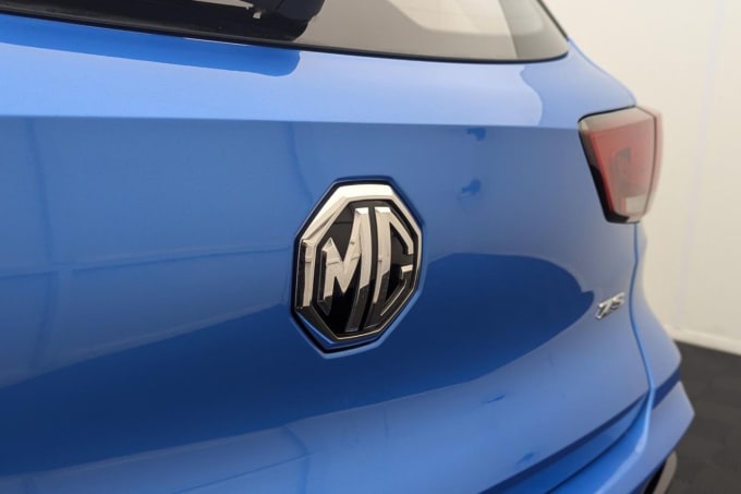 2021 Mg Mg Zs