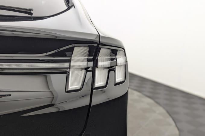 2021 Ford Mustang Mach-e