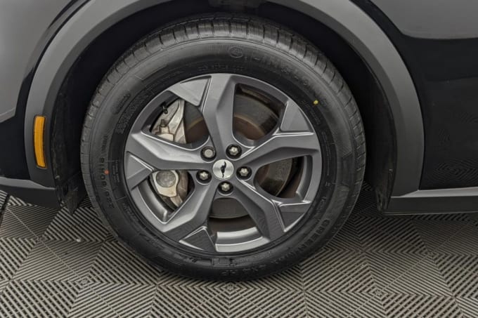 2021 Ford Mustang Mach-e