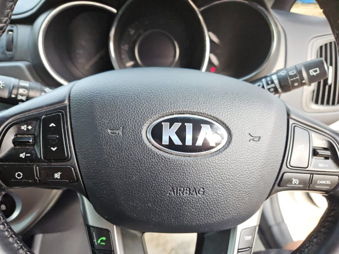2025 Kia Rio