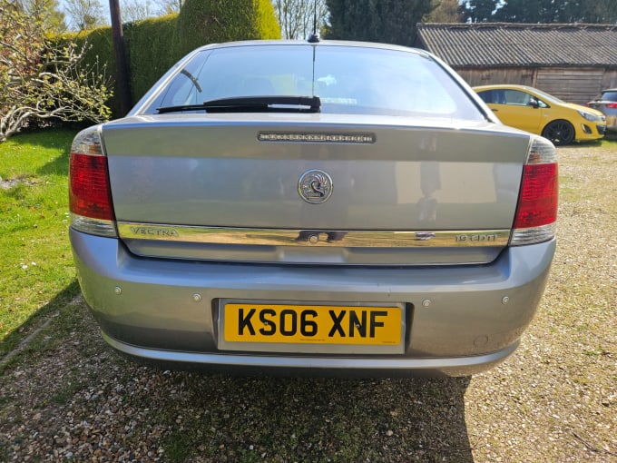 2025 Vauxhall Vectra