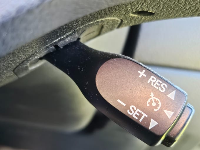 2025 Toyota Auris