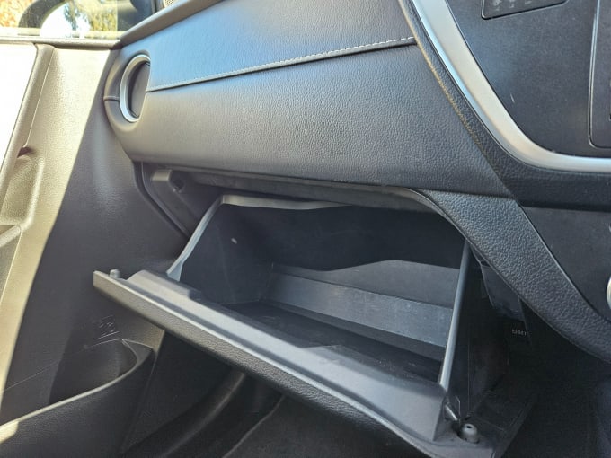 2025 Toyota Auris