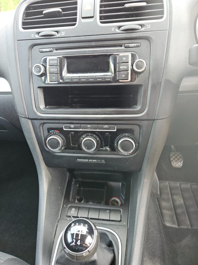 2025 Volkswagen Golf