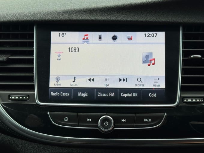 2018 Vauxhall Mokka X