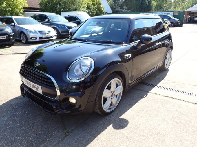 2025 Mini Hatch