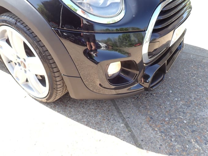 2025 Mini Hatch