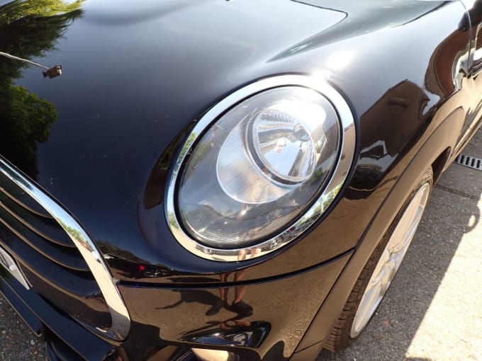 2025 Mini Hatch