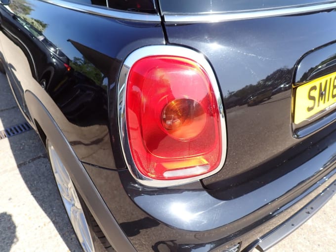 2025 Mini Hatch