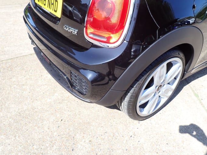 2025 Mini Hatch