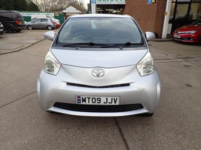 2025 Toyota Iq