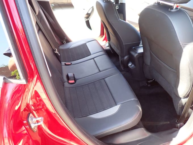 2025 Peugeot 2008