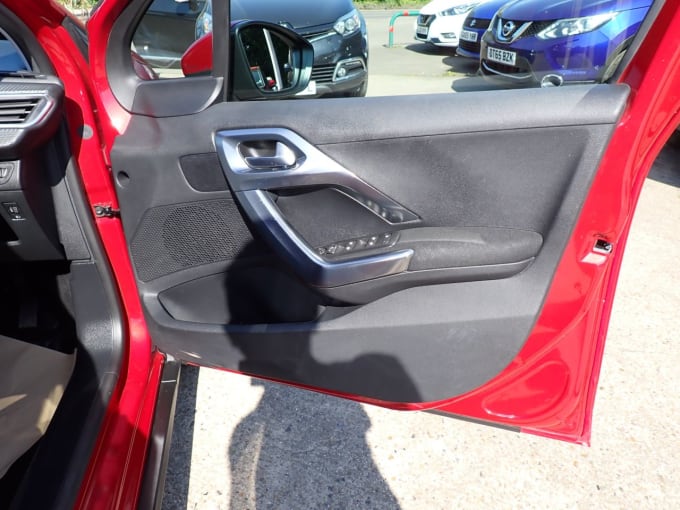 2025 Peugeot 2008