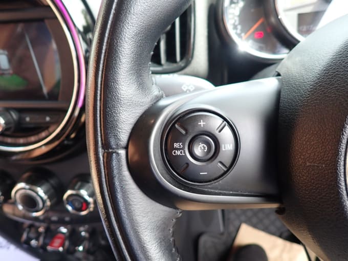 2025 Mini Countryman