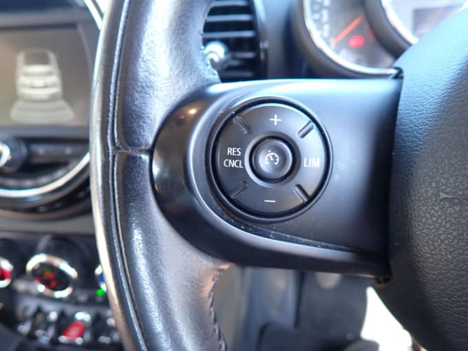 2025 Mini Clubman