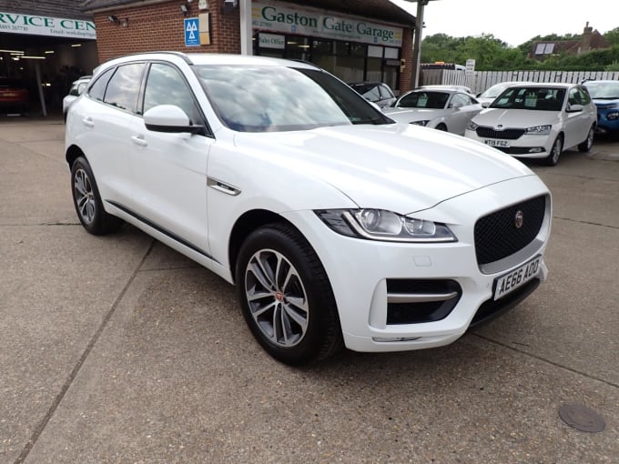2025 Jaguar F-pace