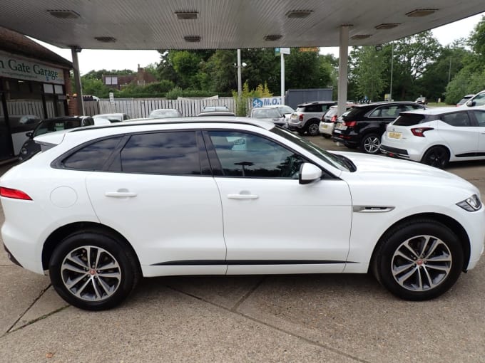 2025 Jaguar F-pace