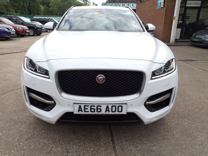 2025 Jaguar F-pace